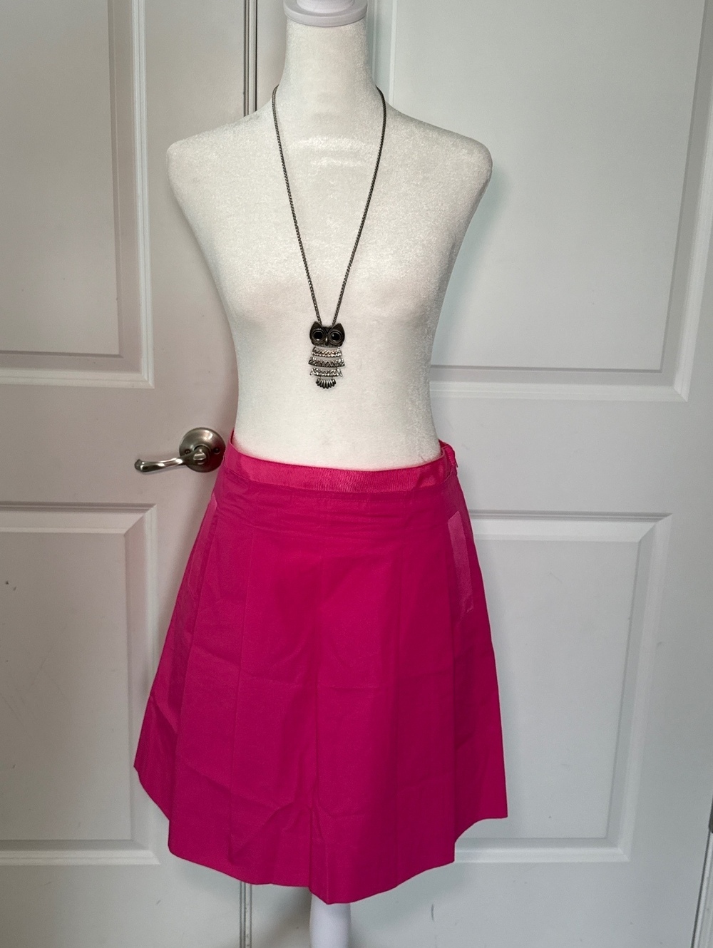 JCrew Bright Pink Pleated Skirt w/ pockets, Size 6